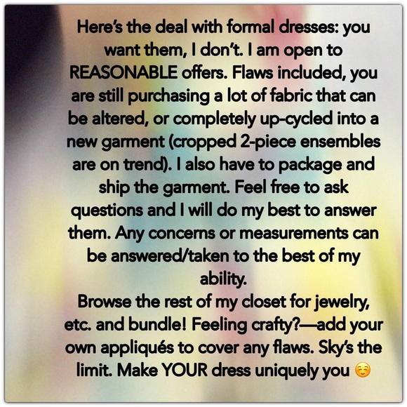 🖤 Sparkly Black Halter Formal Dress 🖤 - Picture 7 of 7